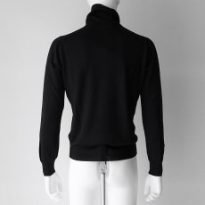 画像4: 春秋冬《SLIM FIT》【LARDINI】ラルディーニ/ブートニエール付きハイゲージ/タートルネック/ウール/ニット (4)