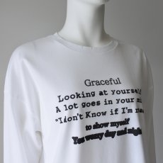 画像2: 【 anana 】 アナナ 日本製 ナチュラルストレッチ GRACEFUL ぼかしロゴ 長袖 ロンT Tシャツ カットソー オールシーズン レディース  (2)