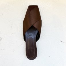 画像13: 【予約商品】《納期：2月中旬〜3月上旬》【 ATELIER BRUGGE 】 アトリエブルージュ 日本製 CROSS MULES ミュール サンダル 春夏秋 レディース  (13)