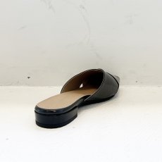 画像4: 【予約商品】《納期：2月中旬〜3月上旬》【 ATELIER BRUGGE 】 アトリエブルージュ 日本製 CROSS MULES ミュール サンダル 春夏秋 レディース  (4)