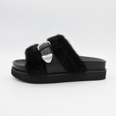 画像2: 【 ATELIER BRUGGE 】 アトリエブルージュ FUR BELTED SANDALS ファー ベルテッド サンダル エコファー 春秋冬 レディース  (2)