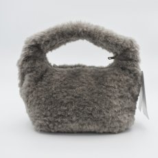 画像1: 《アンサンブル対応》【 ATELIER BRUGGE 】 アトリエブルージュ エコファー エコムートン ミニバッグ BAG 春秋冬 レディース  (1)