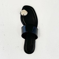 画像5: 【予約商品】《納期：2025年4月上〜4月末旬》【 ATELIER BRUGGE 】アトリエブルージュ 日本製 METAL MOTIF THONG SANDALS トング サンダル 春夏秋 レディース  (5)