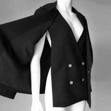 画像3: 【 RISLEY 】 リズレー リズレイ Tailor collar shoulder jacket 2way 肩掛け ピークドラペル センターベンツ ジャケット 春秋冬 レディース  (3)