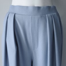 画像2: 【 anana 】 アナナ 定番 きれいめ テロンテロン テンセル デニム タック ワイド パンツ 春夏秋 レディース  (2)