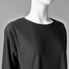 画像2: 【 CLOCHE 】 クロッシェ 日本製 きれいめ 異素材ドッキング ジョーゼット 袖レース バックスリット 長袖 カットソー オールシーズン レディース  (2)