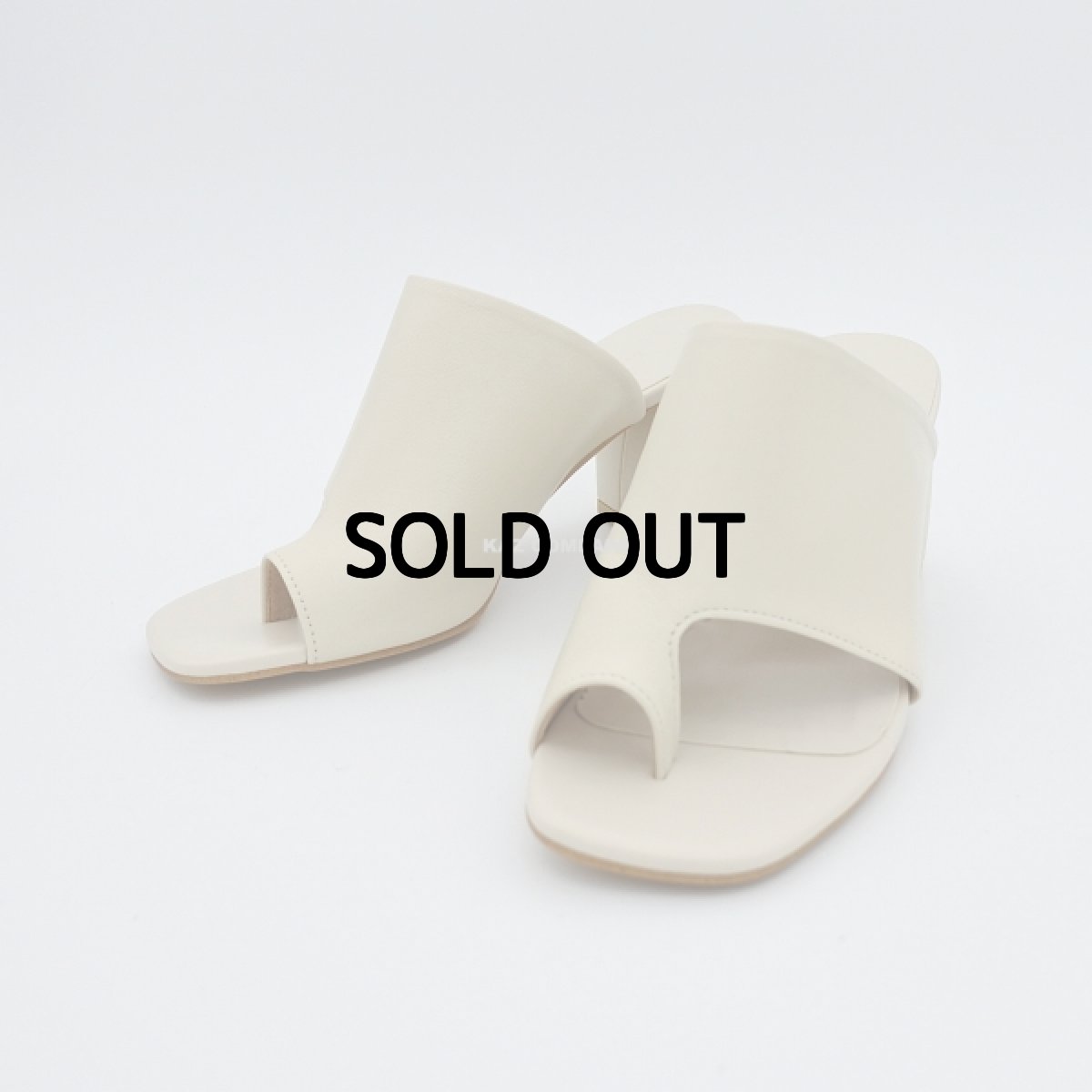 画像1: 【 ATELIER BRUGGE 】アトリエブルージュ 日本製 HEEL UP THONG SANDALS 羊革 トング サンダル 春夏秋 レディース  (1)