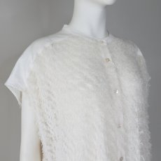画像2: 【 CHIGNON 】 シニヨン シアー カットジャガード フレンチスリーブ シャツ ブラウス 春夏秋 レディース  (2)