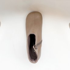 画像11: 【予約商品】《納期：25年9月末〜10月中》【 ATELIER BRUGGE 】 アトリエブルージュ 日本製 羊革 OBLIQUE SHORT BOOTS オブリーク ショート ブーツ ブーティ オールシーズン レディース  (11)