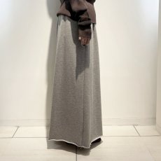画像2: 【予約商品】《納期：2025年6月中旬》【 CLOCHE 】 クロシェ クロッシェ Aライン パイル起毛 スエット スカート オールシーズン レディース  (2)