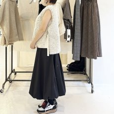画像4: 【予約商品】《納期：2025年9月末》【 HERENCIA 】 ヘレンチア ゆったりシルエット エコムートン プードル カーリー ファー ベスト ジレ  春秋冬 レディース  (4)