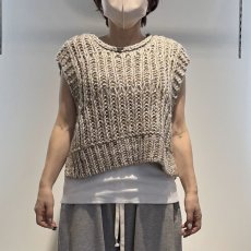 画像1: 【予約商品】《納期：2025年8月下旬》【 CLOCHE 】 クロシェ クロッシェ チクチクしない ウール混 ローゲージ ショート丈 ニット ジレ ベスト 春秋冬 レディース  (1)