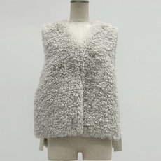 画像16: 【予約商品】《納期：2025年9月末》【 HERENCIA 】 ヘレンチア ゆったりシルエット エコムートン プードル カーリー ファー ベスト ジレ  春秋冬 レディース  (16)
