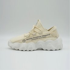 画像2: 【予約商品】《納期：25年8月21〜31日》【 MAISON MAVERICK PRESENTS 】 メゾン マヴェリック プレゼンツ Short-Haired Furry Sneakers  ヘアード ファーリー スニーカー 春秋冬 レディース  (2)