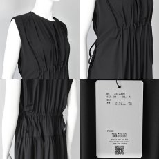 画像6: 【 Lallia Mu 】 ラリアムー きれいめ テロテロ しっとり ストレッチ ナイロン キャザー ワンピース 春夏秋 レディース  (6)