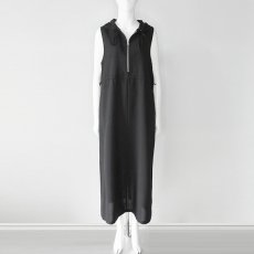 画像2: 【 MARGAUX VINTAGE 】 マルゴーヴィンテージ ハーフジップ ウエスト ドローコード フーディ ジョーゼット ワンピース 春夏秋 レディース  (2)