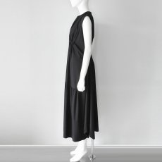 画像3: 【 Lallia Mu 】 ラリアムー きれいめ テロテロ しっとり ストレッチ ナイロン キャザー ワンピース 春夏秋 レディース  (3)
