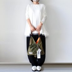 画像1: 【 RISREY x OUTDOOR PRODUCTS 】 リズレー リズレイ アウトドア コラボ トライアングル フリル ミニ バッグ BAG オールシーズン レディース  (1)