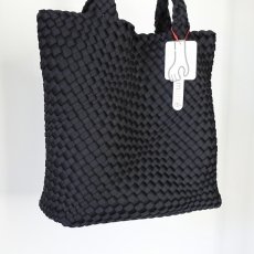 画像5: 【 motte 】 モッテ 手編み イントレチャート メッシュ ポーチ付き M トート バッグ オールシーズン 男女兼用  (5)
