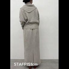 画像5: 【予約商品】《納期：2025年9月下旬》【 CLOCHE 】 クロッシェ クロシェ ウール混 ストール付き もちもち ミドルゲージ クルーネック プルオーバー ニット 春秋冬 レディース  (5)