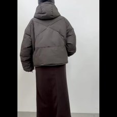 画像4: 【予約商品】《納期：2025年10月中旬》【 CLOCHE 】 クロッシェ クロシェ 極暖 撥水加工 オーバーサイズ コクーン ハイブリッド ダウン ジャケット 春秋冬 レディース  (4)