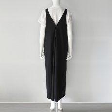 画像4: 《 セットアップ 対応》【 CLOCHE 】 クロッシェ クロシェ 接触冷感 撥水 ストレッチ Vネック ジャンパースカート 春夏秋 レディース  (4)
