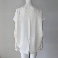 画像5: 【 Dignite Collier 】 ディニテコリエ きれいめ ジョーゼット シアー バックスリット コクーン ブラウス カットソー 春夏秋 レディース  (5)