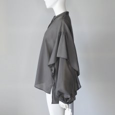 画像4: 【 CLOCHE 】 クロッシェ クロシェ 吸湿速乾 ラッフルフリル シアー スキッパー ブラウス 春夏秋 レディース  (4)