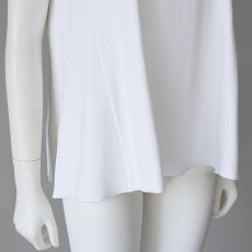 画像3: 【 ayane 】 アヤン ストレッチ コットン素材 ゆったりシルエット  Aライン フレア ノースリーブ タンクトップ オールシーズン レディース  (3)