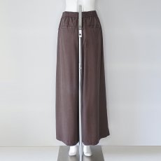 画像4: 【 Dignite Collier 】 ディニテコリエ 天然素材 テンセル セルロース ドローコード付き ワイドパンツ 春夏秋 レディース  (4)