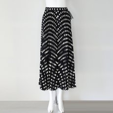 画像1: 【 PRIORITY 】 プライオリティ シフォン プリーツ ガウチョ ドット柄 パンツ オールシーズン レディース  (1)