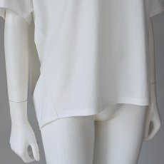画像3: 【 PASSIONE 】 パシオーネ 日本製 キュプラ素材 ゆったりシルエット コクーン Tシャツ カットソー 春夏秋 レディース  (3)