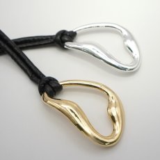 画像15: 【予約商品】《納期：2025年9月下旬〜10月上旬》【 CHIGNON 】シニヨン オブジェモチーフ コード 紐 ベルト オールシーズン レディース  (15)