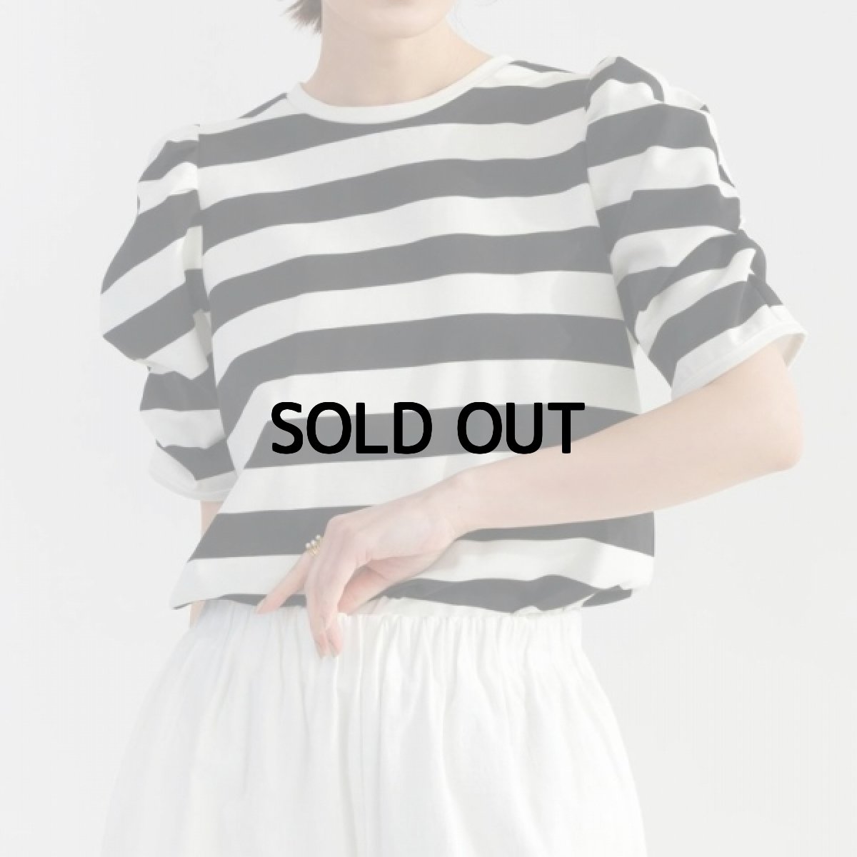画像1: 【 PICCIN 】ピッチン 袖ギャザー パワーショルダー ボーダー プルオーバー カットソー 春夏秋 レディース  (1)