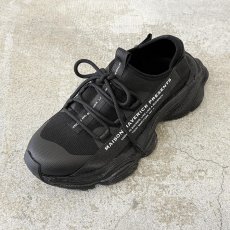 画像1: 【予約商品】《納期：2026年1月21日〜31日頃》【 MAISON MAVERICK PRESENTS 】 メゾン マヴェリック プレゼンツ Magma Runners ニット ダット スニーカー オールシーズン 男女兼用  (1)