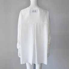 画像5: 【 CYAN TOKYO 】シアン トーキョー ゆったりシルエット 異素材コンビ ワッシャーラメ 袖リブ ブラウス 春秋冬 レディース  (5)