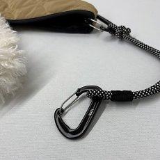 画像18: 予約商品《８/末頃入荷》【 RISLEY x OUTDOOR 】 リズレー リズレイ アウトドア コラボ Triangle fur quilt bag エコファー トライアングル バッグ 春秋冬 レディース  (18)