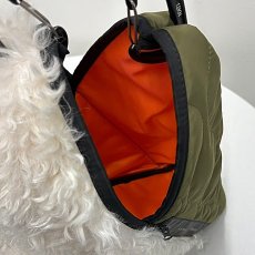 画像14: 予約商品《８/末頃入荷》【 RISLEY x OUTDOOR 】 リズレー リズレイ アウトドア コラボ Triangle fur quilt mini bag エコファー トライアングル ミニ バッグ 春秋冬 レディース  (14)