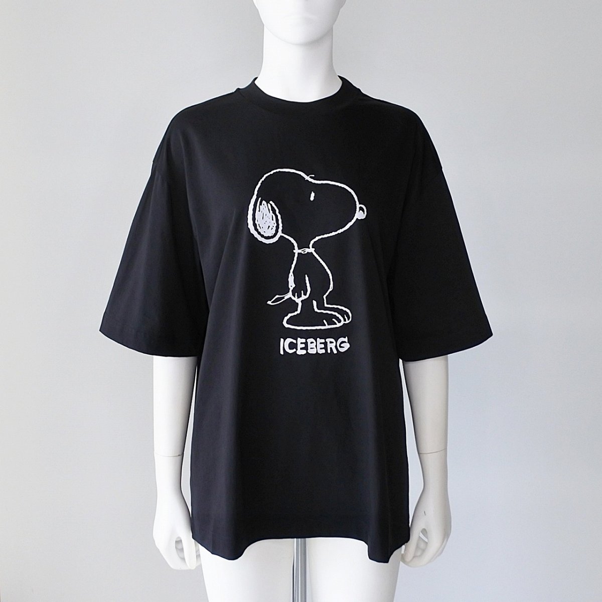 画像1: 《 国内正規品 》【 ICEBERG 】 アイスバーグ スヌーピー コラボ ロゴ レギュラーフィット Tシャツ 春夏秋 レディース  (1)