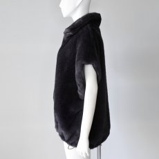 画像4: 【 CLOCHE 】 クロシェ クロッシェ ゆったりシルエット エコファー ミンク フェイクファー フレンチスリーブ ジレ ベスト 春秋冬 レディース  (4)