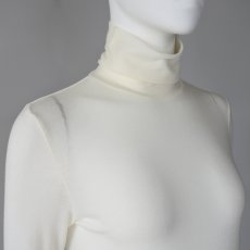 画像2: 【 Dignite Collier 】 ディニテコリエ 日本製 ノンチク 暖かい シルク カシミア混  ストレッチ タートルネック 長袖 カットソー 春秋冬 レディース  (2)