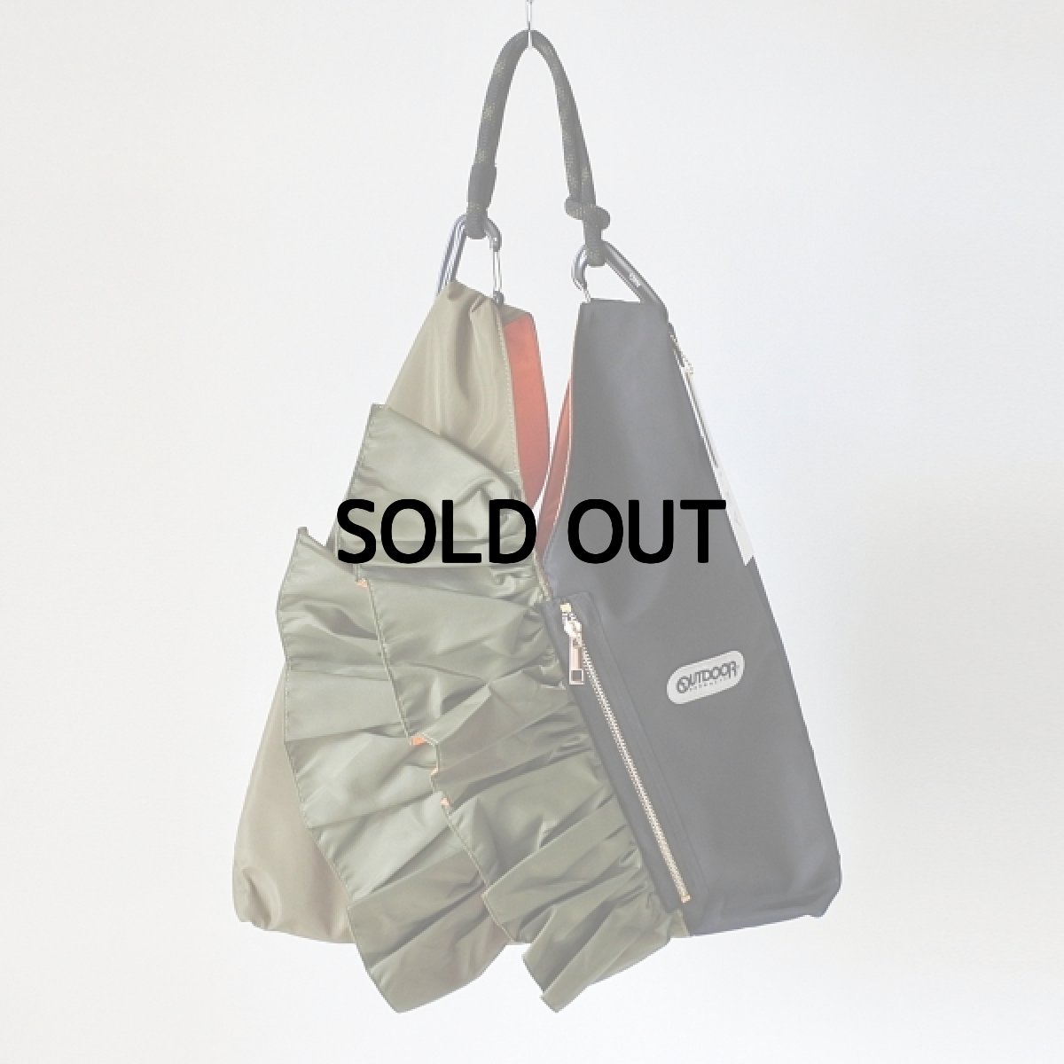 画像1: 【 RISREY x OUTDOOR PRODUCTS 】 リズレー リズレイ アウトドア コラボ トライアングル フリル バッグ BAG オールシーズン レディース  (1)