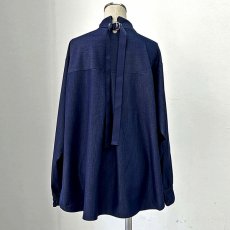 画像11: 【予約商品】《納期：2026年1月末旬》【 HERENCIA 】 ヘレンチア デニム シャンブレー バック リボン シアー ブラウス オールシーズン レディース  (11)