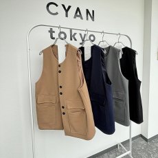 画像1: 【予約商品】《納期：2026年2月上旬〜2月中旬》《 セットアップ 対応》【 CYAN TOKYO 】シアン トーキョー ドット 4ポケット ワッフル ハーフ ベスト ジレ 春秋冬 レディース  (1)