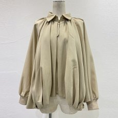 画像2: 【予約商品】《納期：2026年2月上旬〜2月中旬》【 CYAN TOKYO 】シアン トーキョー ラウンドギャザー ドルマン ブルゾン 春秋冬 レディース  (2)