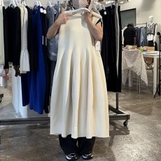 画像3: 【予約商品】《納期：2026年1月下旬》【 Dignite Collier 】 ディニテコリエ ノンチク ペプラム ニット ワンピース 春秋 レディース  (3)